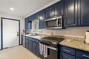 211 Hidden Creek Dr, Advance, NC 27006 - Photo 27