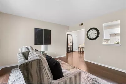 5611 Hornaday Road #C, Greensboro, NC 27409 - Photo 7