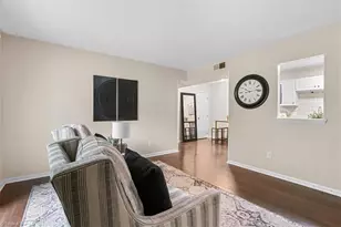 5611 Hornaday Rd, Greensboro, NC 27409 - Photo 7