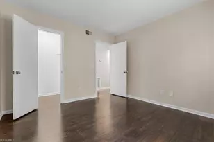 5611 Hornaday Rd, Greensboro, NC 27409 - Photo 15