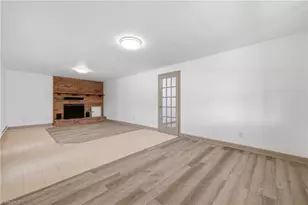 954 Parsonsville Rd, Purlear, NC 28665 - Photo 15
