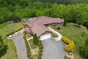 1102 Bear Crk Ln, Pinnacle, NC 27043 - Photo 39