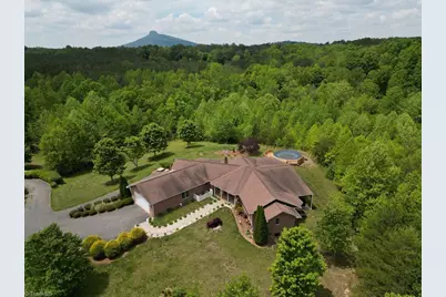 1102 Bear Creek Lane, Pinnacle, NC 27043 - Photo 3