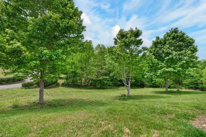 1102 Bear Creek Lane, Pinnacle, NC 27043 - Photo 43