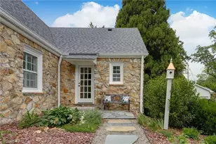 108 Arden Pl, Greensboro, NC 27403 - Photo 9