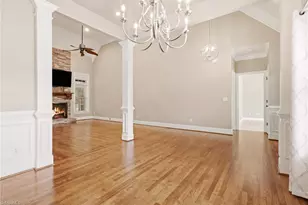 4693 Kellys Trail Ct, Winston-Salem, NC 27101 - Photo 17