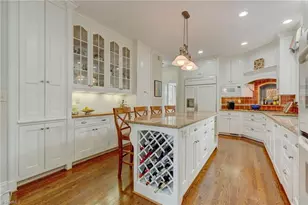 2601 W Market St, Greensboro, NC 27403 - Photo 11