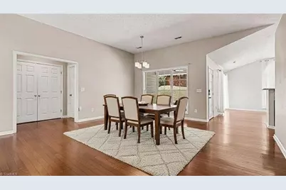 3209 Bardwell Road, Greensboro, NC 27410 - Photo 11