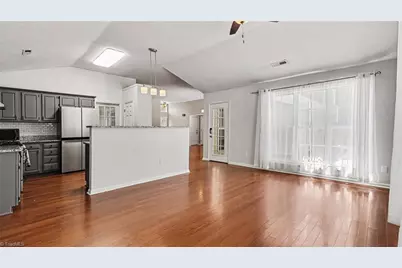 3209 Bardwell Road, Greensboro, NC 27410 - Photo 17