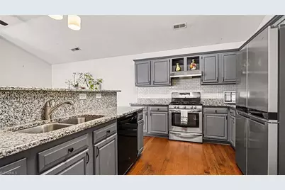 3209 Bardwell Road, Greensboro, NC 27410 - Photo 15