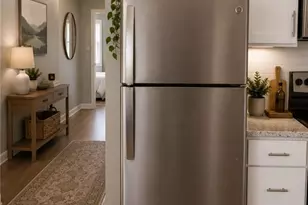 832 W 7th St, Winston-Salem, NC 27101 - Photo 3