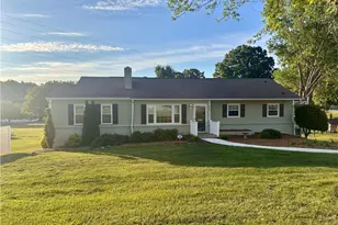 590 N Peace Haven Rd, Winston-Salem, NC 27104 - Photo 1