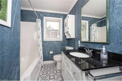 590 N Peace Haven Road, Winston-Salem, NC 27104 - Photo 23