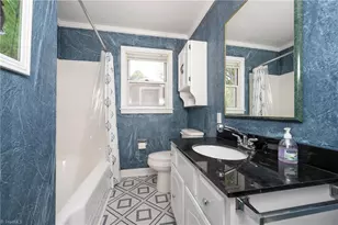 590 N Peace Haven Rd, Winston-Salem, NC 27104 - Photo 23