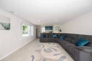 590 N Peace Haven Rd, Winston-Salem, NC 27104 - Photo 29