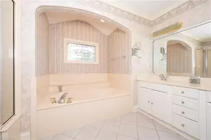 590 N Peace Haven Rd, Winston-Salem, NC 27104 - Photo 13