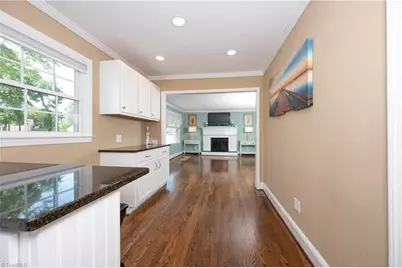 590 N Peace Haven Road, Winston-Salem, NC 27104 - Photo 13