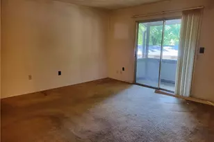 2235 Sunderland Rd, Winston-Salem, NC 27103 - Photo 5