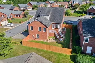 4301 Hampton Club Ct, Winston-Salem, NC 27104 - Photo 5