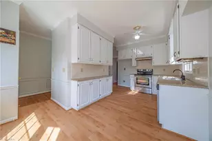 4301 Hampton Club Ct, Winston-Salem, NC 27104 - Photo 15