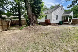 1103 Wayside St, High Point, NC 27260 - Photo 7
