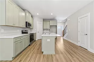 1727 Old Fields Blvd, Haw River, NC 27258 - Photo 9