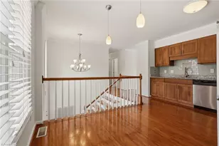5505 Cornerstaff Dr, Greensboro, NC 27407 - Photo 9