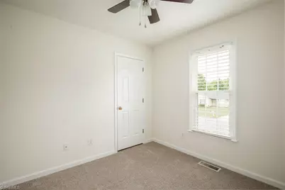 5505 Cornerstaff Drive, Greensboro, NC 27407 - Photo 9