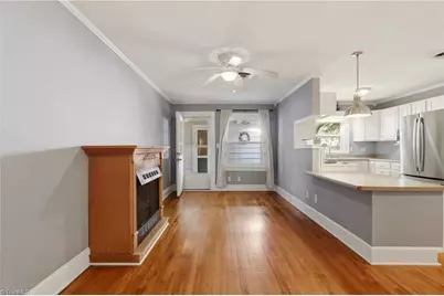 310 E Holly Hill Road, Thomasville, NC 27360 - Photo 7