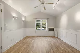 310 E Holly Hill Rd, Thomasville, NC 27360 - Photo 23