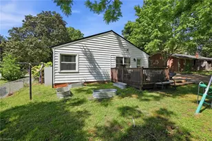 310 E Holly Hill Rd, Thomasville, NC 27360 - Photo 31
