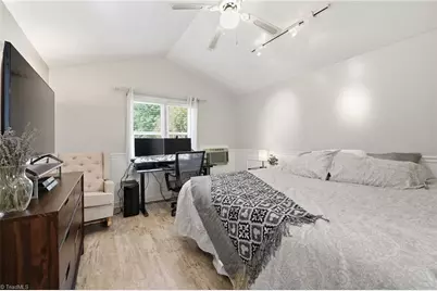 310 E Holly Hill Road, Thomasville, NC 27360 - Photo 21