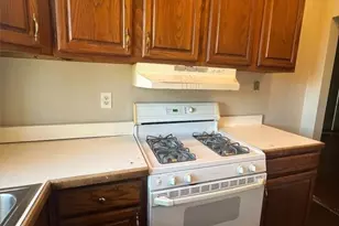 610 Park Ave, Greensboro, NC 27405 - Photo 9