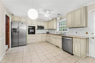 1128 Partridge Ln, Winston-Salem, NC 27106 - Photo 5