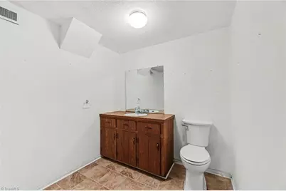 1128 Partridge Lane, Winston-Salem, NC 27106 - Photo 23