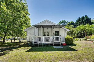 349 Ridge Rd, Seagrove, NC 27341 - Photo 7