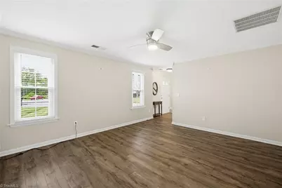 129 Culler Way, King, NC 27021 - Photo 3