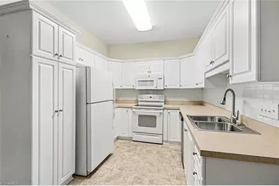 433 Peace Rollins Court, Kernersville, NC 27284 - Photo 11
