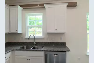 275 Plains Drive, Burlington, NC 27217 - Photo 3