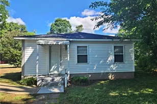 3021 Branderwood Dr, Greensboro, NC 27406 - Photo 5