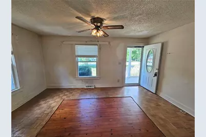 3021 Branderwood Drive, Greensboro, NC 27406 - Photo 11