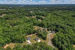 3220 Islay Ct, Greensboro, NC 27455 - Photo 43