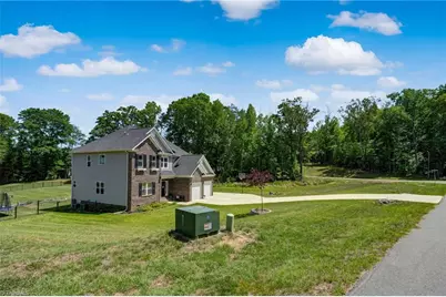 3220 Islay Court, Greensboro, NC 27455 - Photo 9
