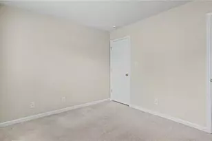 4623 Village Square Ct, Greensboro, NC 27409 - Photo 21
