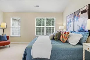 4623 Village Square Ct, Greensboro, NC 27409 - Photo 17