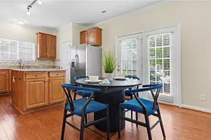 4623 Village Square Ct, Greensboro, NC 27409 - Photo 15