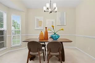 4623 Village Square Ct, Greensboro, NC 27409 - Photo 9