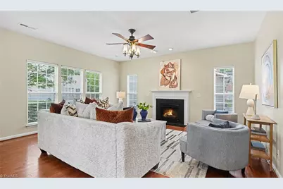 4623 Village Square Court, Greensboro, NC 27409 - Photo 5