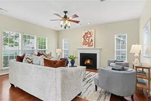 4623 Village Square Ct, Greensboro, NC 27409 - Photo 5