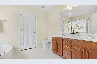 4623 Village Square Court, Greensboro, NC 27409 - Photo 25